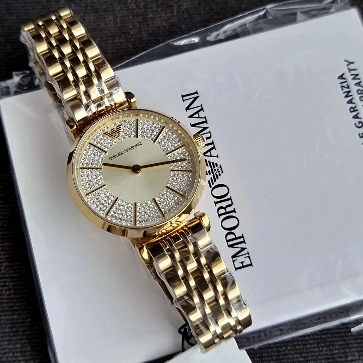 Montre Emporio Armani Gianni T-Bar AR11608 Montre Femme Dorée Cristaux - الصورة 3