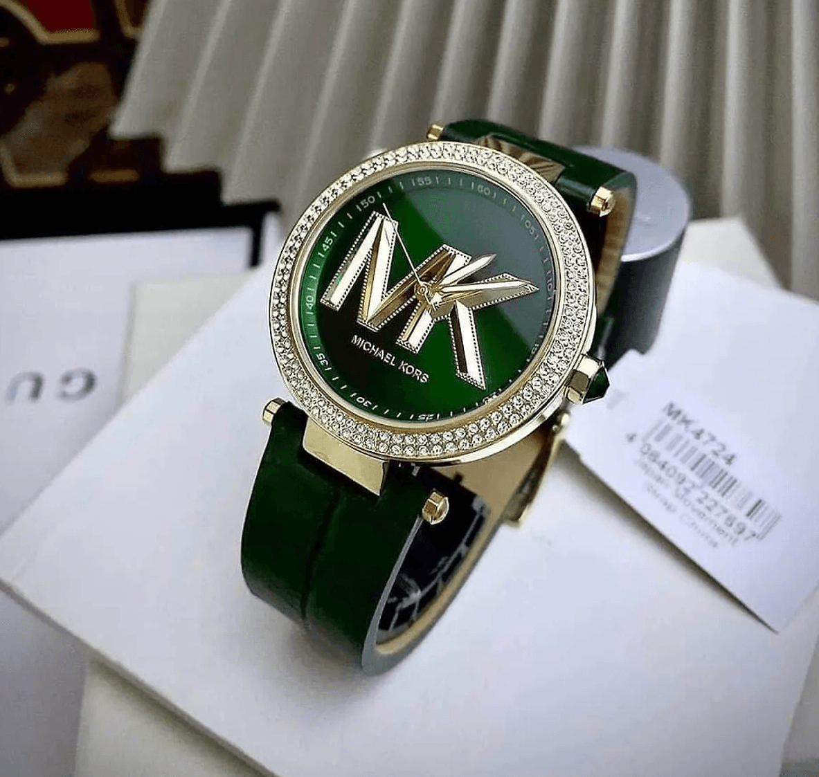 Montre Femme Michael Kors Parker MK4724 Dorée 39mm, Cadran Vert Logo MK et Bracelet Cuir Vert – Image 2