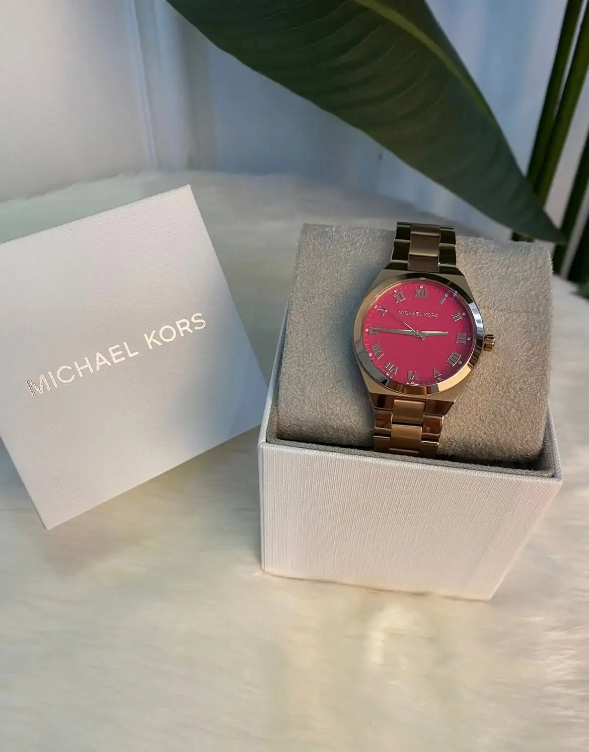 Montre Michael Kors MK7462 Lennox en acier inoxydable ton or rose avec cadran rose vif Femme - الصورة 2