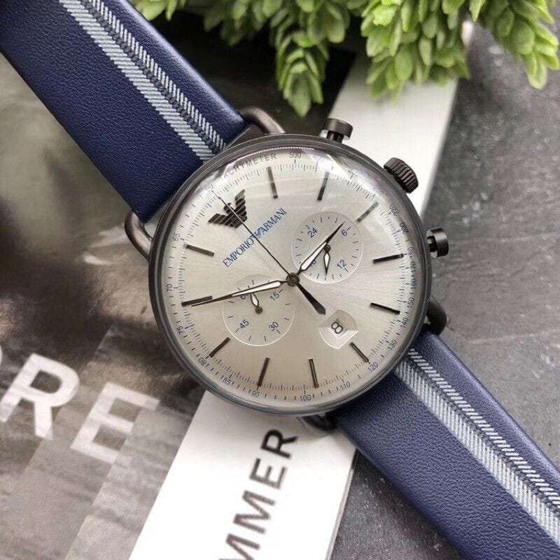 Montre Homme Emporio Armani AR11202 – Aviator Cadran Bleu & Maille Milanaise (43mm) - الصورة 2