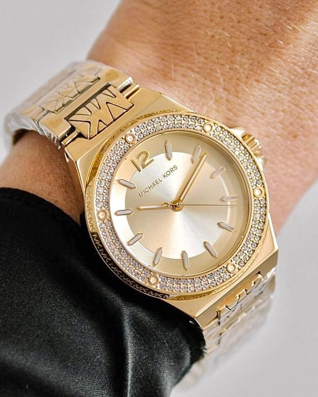 Montre Femme Michael Kors Lennox MK7339 Dorée Cristaux et Logo 37mm - الصورة 7