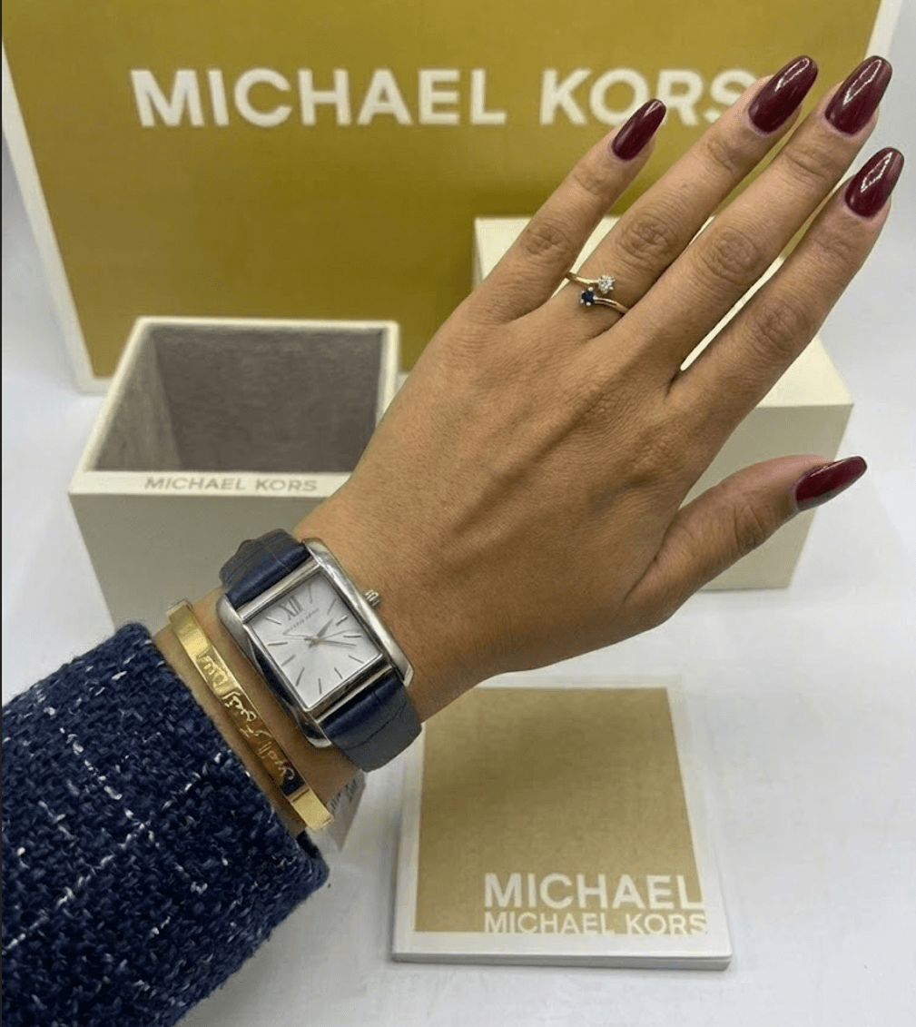 Montre Michael Kors Petite Monroe MKO1099 – Rectangulaire Argenté Cuir Bleu Marine (MKO1099) Femme - الصورة 4